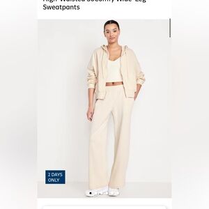 High-Waisted SoComfy Wide-Leg Sweatpants